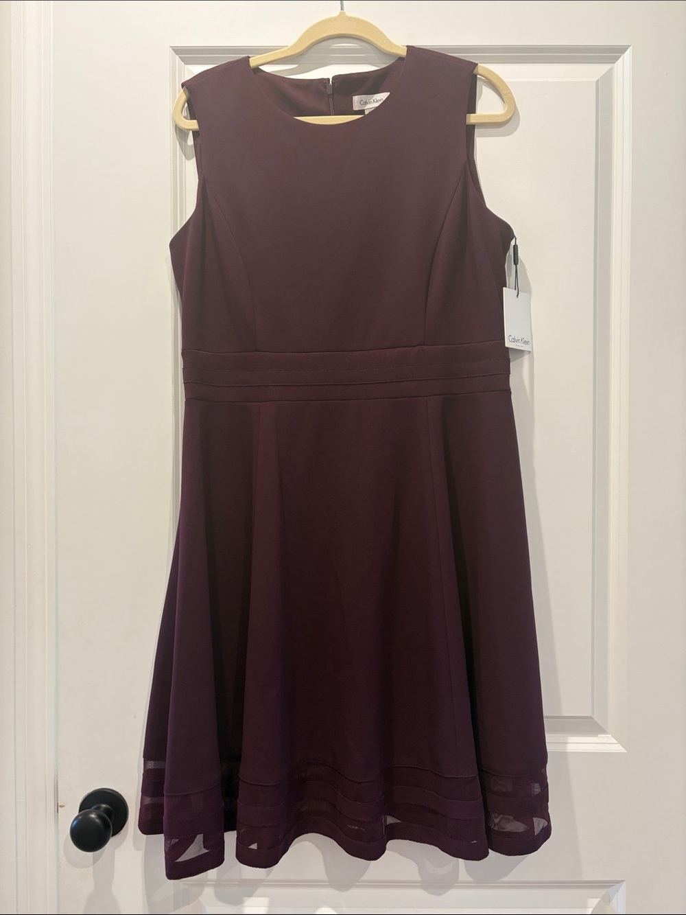 Calvin Klein women’s Sleeveless Plum A-Line Dress, NWT